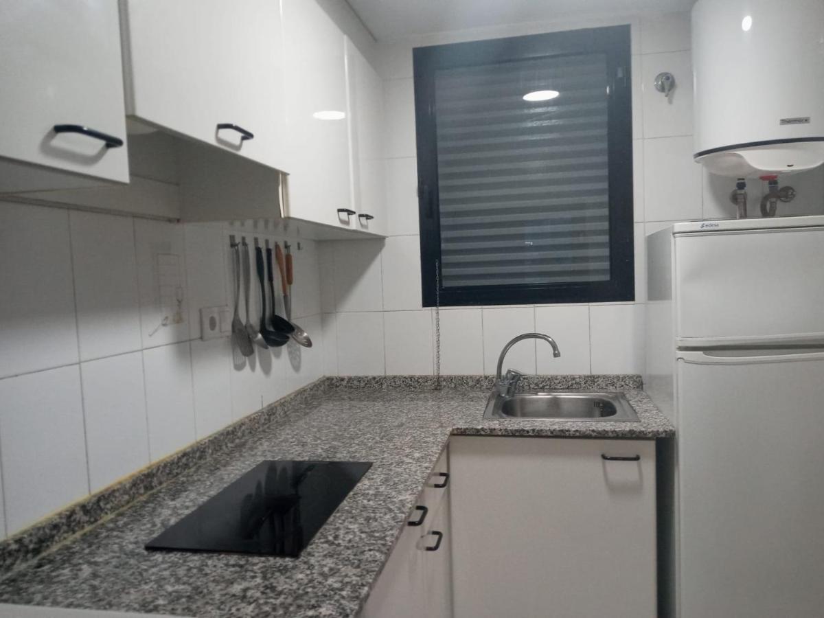 Apartamento En La กาลา เด ฟีเนสตรัต ภายนอก รูปภาพ